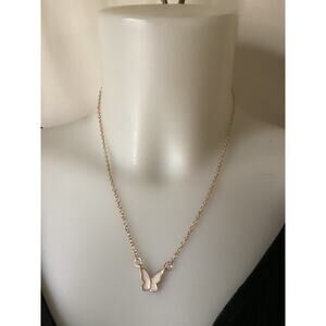 4381 NWP Vintage Butterfly Pendant Necklace Small Choker Gold MInimal Choker